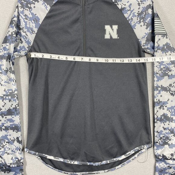 Colosseum Nebraska Cornhuskers 1/4 Zip Pullover Women's Size Small Gray  Camo - Picture 5 of 12